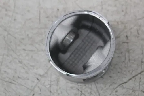 00-02 YAMAHA TTR125 ENGINE MOTOR CYLINDER JUG BLOCK PISTON