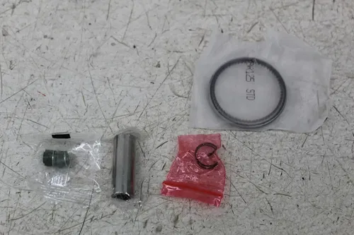 00-02 YAMAHA TTR125 ENGINE MOTOR CYLINDER JUG BLOCK PISTON