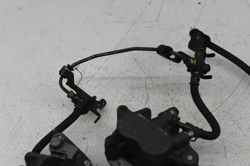 1997 HONDA CBR600F3 RIGHT LEFT FRONT BRAKE CALIPER SET PAIR CALIPERS