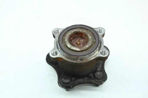 15-19 POLARIS SLINGSHOT SL FRONT LEFT RIGHT WHEEL HUB HUBS BEARING