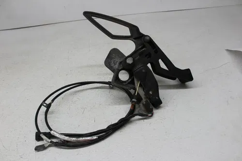 2013 CAN-AM SPYDER RS-S SE5 LEFT REARSET REAR SET DRIVER FOOT PEG REST STOP