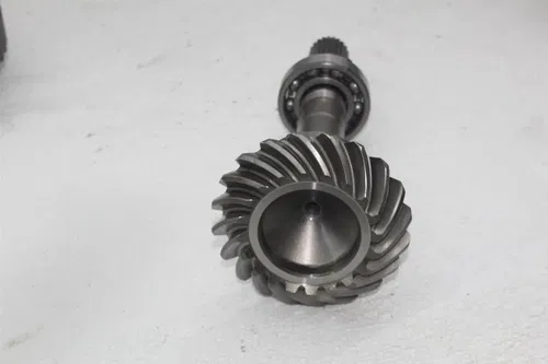 16 CAN-AM DEFENDER HD10 XT TRANSMISSION DIFF DIFFERENTIAL RING BEVEL OUTPUT GEAR
