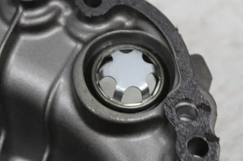 21 KAWASAKI NINJA ZX6R ZX636 CLUTCH SIDE ENGINE MOTOR COVER