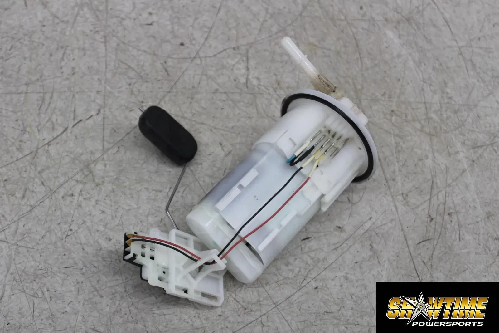 24 SUZUKI GSX-8R GSX800F FUEL PUMP GAS PETROL SENDER UNIT