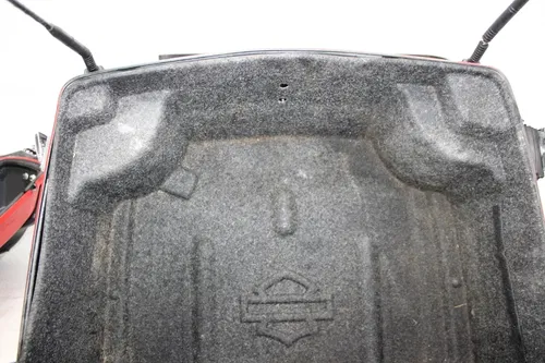 00-06 HARLEY-DAVIDSON FLHTCUI REAR TRUNK COMPARTMENT