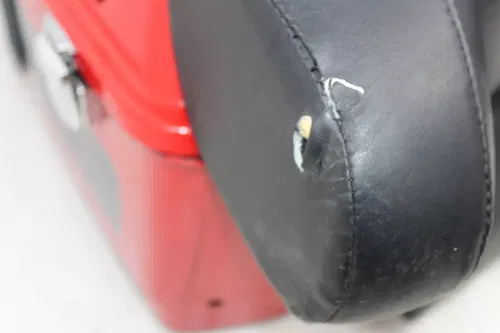 00-06 HARLEY-DAVIDSON FLHTCUI REAR TRUNK COMPARTMENT
