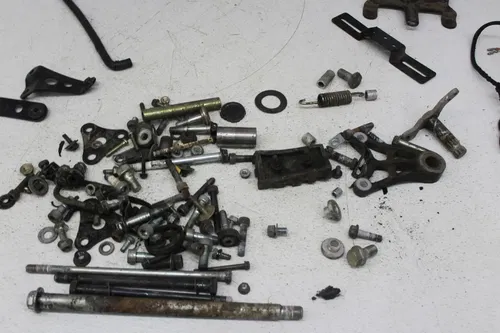 83 SUZUKI GS550ES PARTS AND HARDWARE NUTS BOLTSELETRICAL