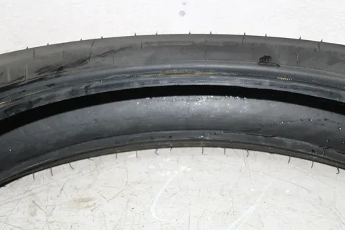 DUNLOP D404F 120/90-17 M/C 64S FRONT TIRE (TREAD:32NDS/5)