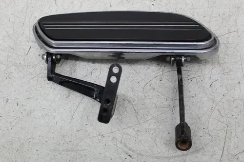 07-11 HARLEY-DAVIDSON STREET GLIDE FLHX LEFT FRONT FOOT REST STEP BOARD