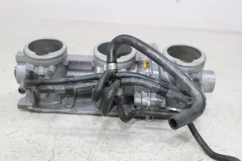 22 TRIUMPH STREET TRIPLE RS THROTTLE BODY BODIES