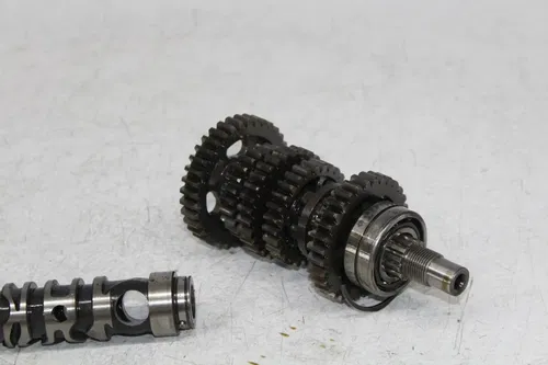 86 KAWASAKI ELIMINATOR 600 ZL600A TRANSMISSION TRANNY GEAR
