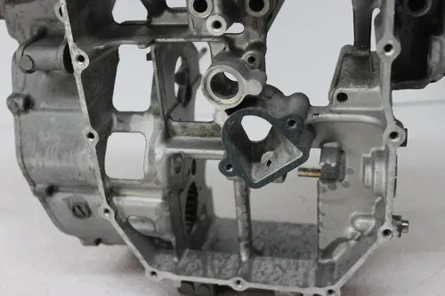 2002 SUZUKI KATANA 600 GSX600F ENGINE MOTOR CRANKCASE CRANK CASES BLOCK