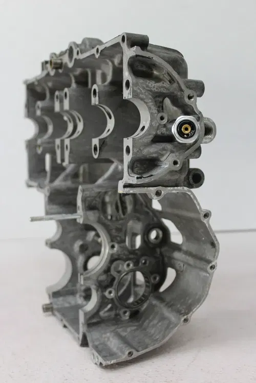2002 SUZUKI KATANA 600 GSX600F ENGINE MOTOR CRANKCASE CRANK CASES BLOCK