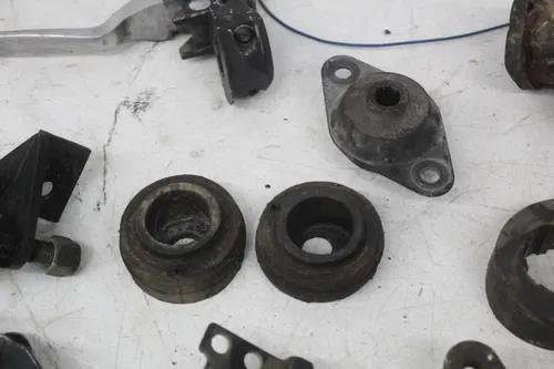 94-96 Harley-davidson Road King Flhr parts harware nuts bolts kickstand horn