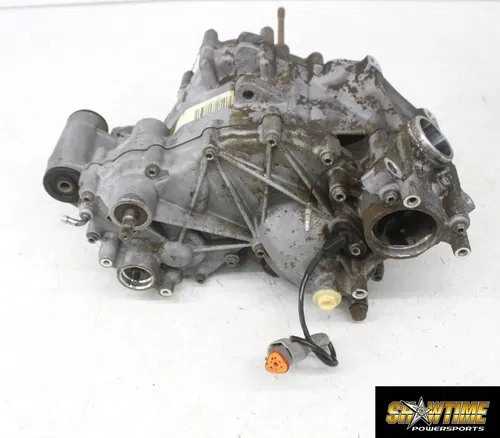 16 Can-am Commander 800r Xt Engine Motor Transmission gearbox case