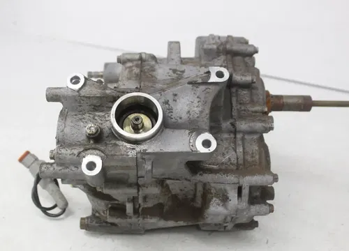 16 Can-am Commander 800r Xt Engine Motor Transmission gearbox case