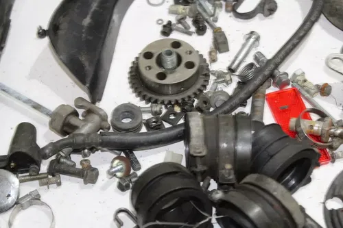 1986 KAWASAKI NINJA 1000R ZX1000A PARTS AND HARDWARE NUTS BOLTS