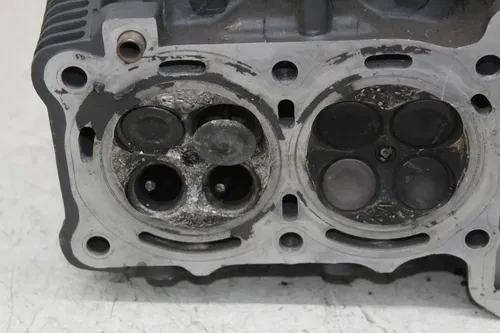 92-97 SUZUKI GSXR750 ENGINE TOP END CYLINDER HEAD VALVES (SEE DESCP)