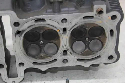 92-97 SUZUKI GSXR750 ENGINE TOP END CYLINDER HEAD VALVES (SEE DESCP)