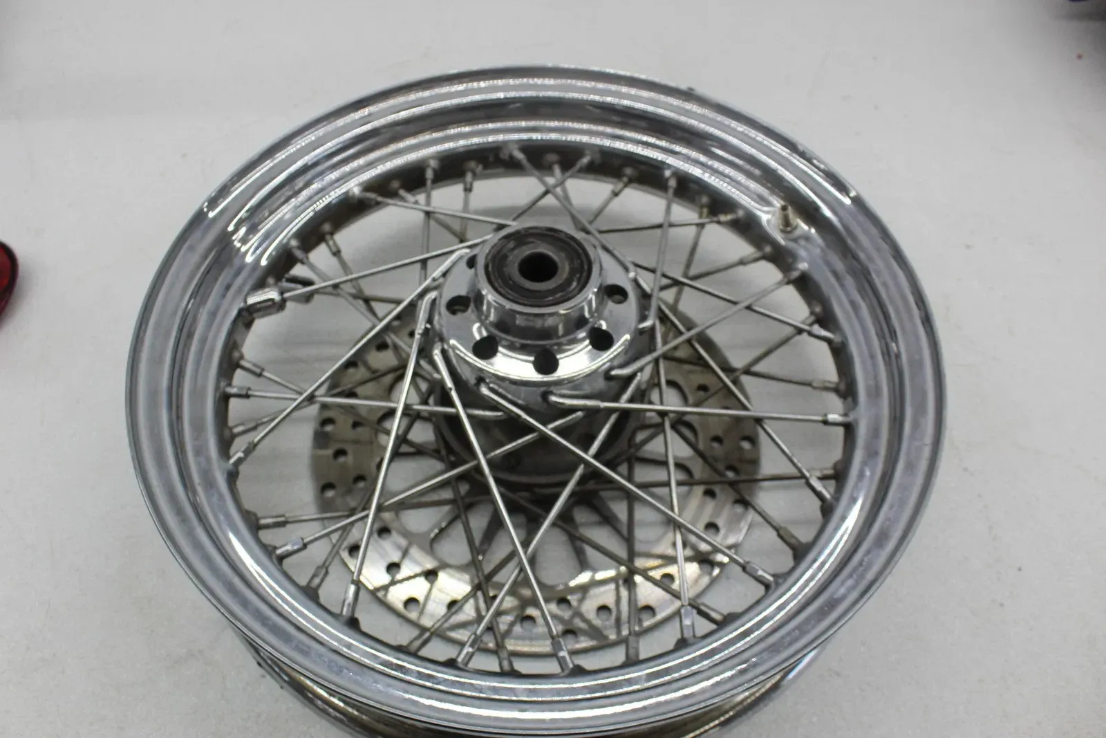 01-06 HARLEY-DAVIDSON HERITAGE SOFTAIL CLASSIC FLSTCI FRONT WHEEL RIM (READ)