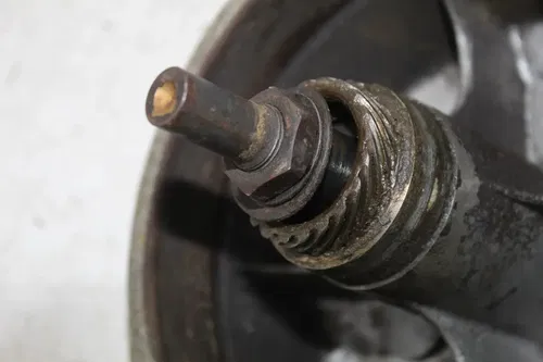 1957 ZUNDAPP 200 200S FRONT WHEEL HUB SPINDLE AXLE