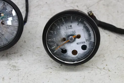 1976 YAMAHA DT125 SPEEDO TACH GAUGES DISPLAY CLUSTER SPEEDOMETER TACHOMETER