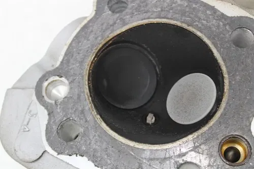 98-03 Harley Davidson Sportster Xl883 Front Motor Cylinder Head Rocker Box