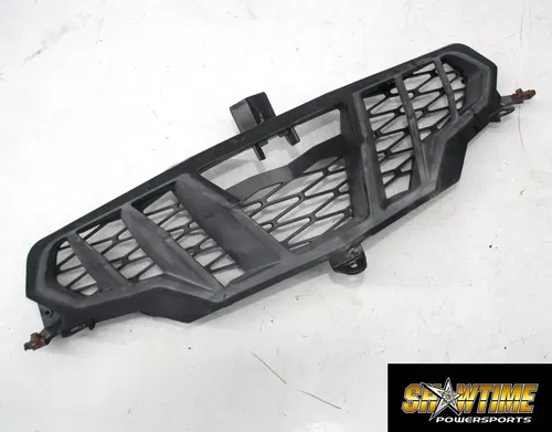 16 Can-am Commander 800r Xt front bumper cover grill grille