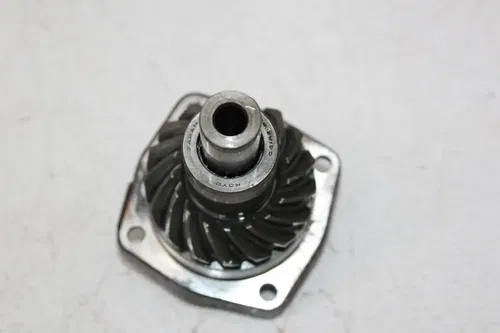1986 SUZUKI INTRUDER 700 VS700GLEP GLE MIDDLE DRIVE GEAR SET