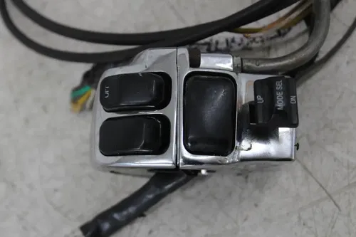 86 HARLEY-DAVIDSON TOUR GLIDE CLASSIC FLTC RIGHT HANDLE KILL OFF START SWITCH