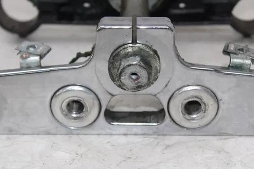 07-11 HARLEY-DAVIDSON SOFTAIL FLSTCI FRONT UPPER LOWER FORKS CLAMP TRIPLE TREE