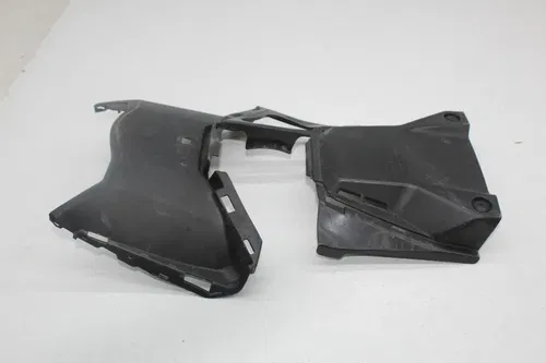 17-23 HONDA CBR1000RR REAR BACK REGULATOR COVER PANEL COWL (READ)