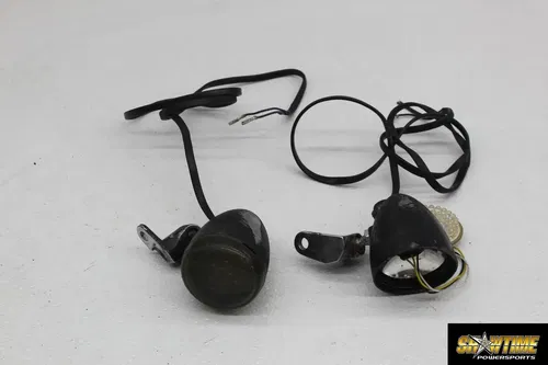 12-16 HARLEY-DAVIDSON SOFTAIL SLIM FLS FRONT LEFT RIGHT TURN SIGNALS LIGHT (READ