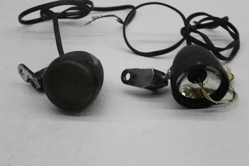 12-16 HARLEY-DAVIDSON SOFTAIL SLIM FLS FRONT LEFT RIGHT TURN SIGNALS LIGHT (READ
