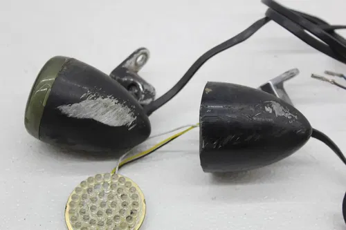 12-16 HARLEY-DAVIDSON SOFTAIL SLIM FLS FRONT LEFT RIGHT TURN SIGNALS LIGHT (READ