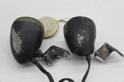 12-16 HARLEY-DAVIDSON SOFTAIL SLIM FLS FRONT LEFT RIGHT TURN SIGNALS LIGHT (READ