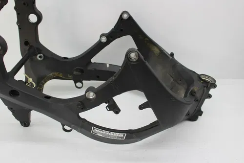 04-05 HONDA CBR1000RR FRAME CHASSIS STRAIGHT STPSR