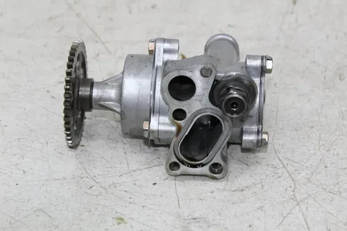 88 SUZUKI KATANA 1100 GSX1100F ENGINE WATER OIL PUMP