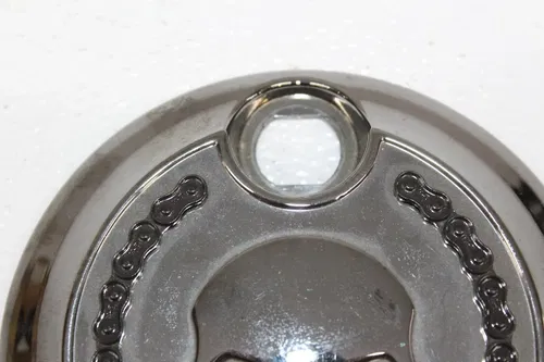 06-07 HARLEY DAVIDSON FLHT TOURING SKULL AND CHAIN FUEL TANK GAS CAP COVER