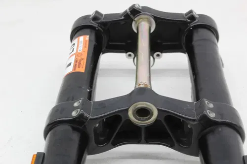 08-10 BUELL FIREBOLT XB12R FRONT FORKS SUSPENSION TRIPLE TREE CLAMP (STRAIGHT)