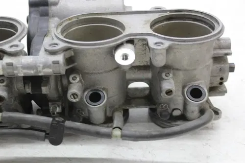 07-08 YAMAHA YZF R1 THROTTLE BODY BODIES (SEE DESCP)
