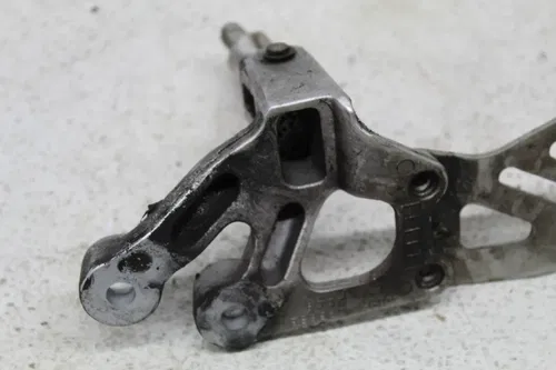 06-07 SUZUKI GSXR750 LEFT REAR BACK PASSENGER PEG
