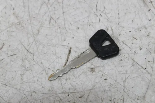 11-13 YAMAHA FZ8 IGNITION LOCK KEY SET W/ GAS CAP AND SEAT LOCK