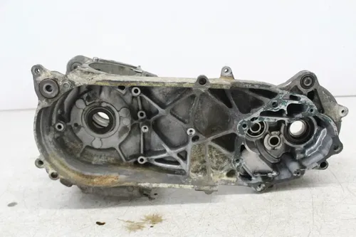 85-90 HONDA ELITE 250 ENGINE MOTOR CRANKCASE CRANK CASES BLOCK