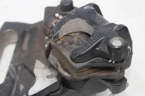 18-23 HUSQVARNA SVARTPILEN 401 REAR BACK BRAKE CALIPER W MOUNT BRACKET