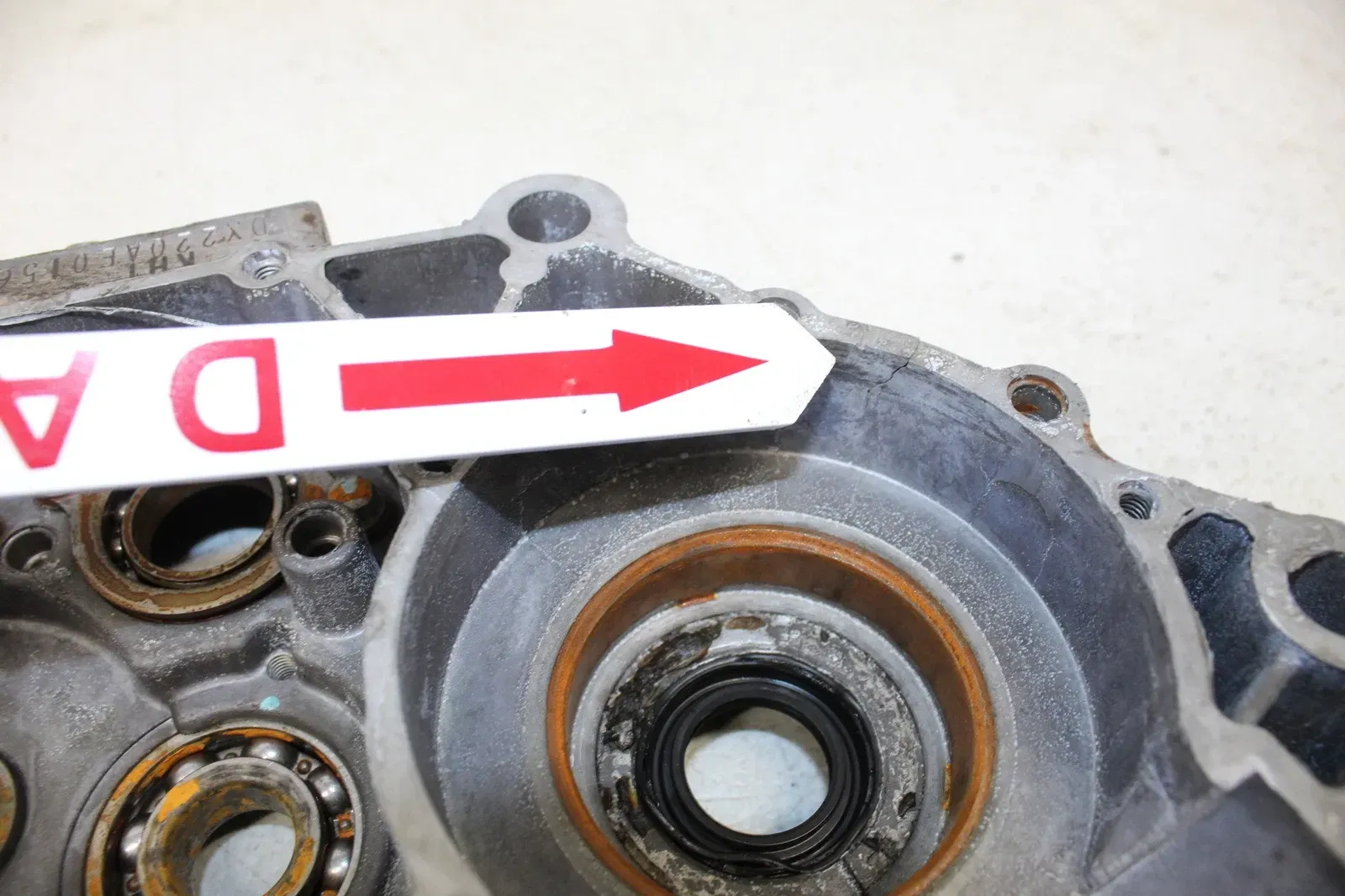 96-06 KAWASAKI KDX200 LEFT RIGHT ENGINE MOTOR CRANKCASE CRANK CASES BLOCK