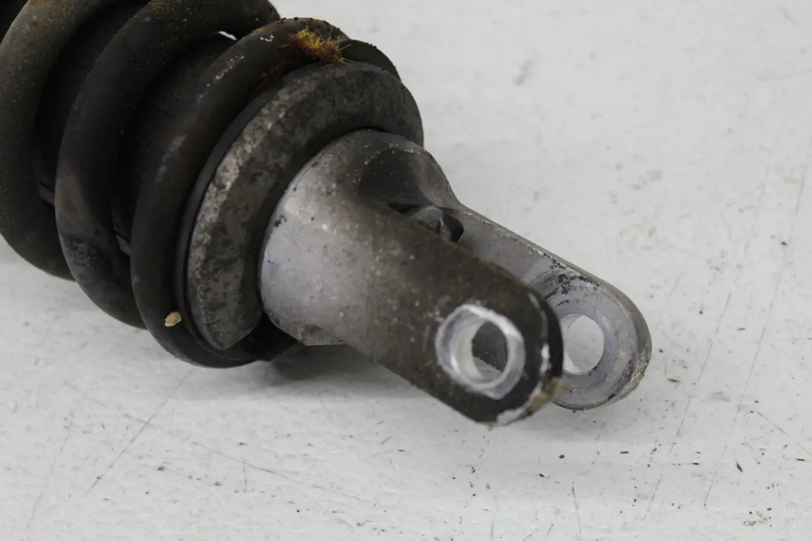 95-97 KAWASAKI GPZ1100 REAR BACK SHOCK ABSORBER SUSPENSION