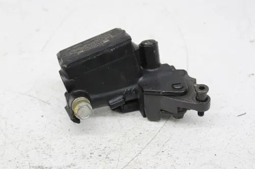 88-90 KAWASAKI NINJA ZX10 FRONT BRAKE MASTER CYLINDER