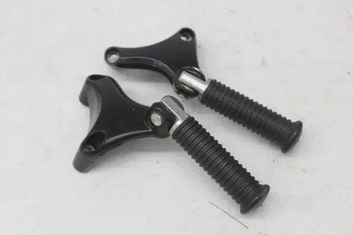 07-19 Harley-davidson Sportster 1200 Xl1200c Rear Passenger Foot Step Peg pegs