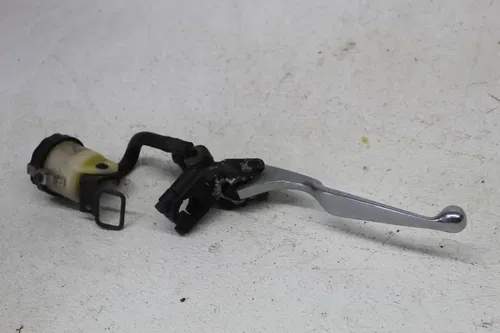 93-95 KAWASAKI NINJA ZX7 CLUTCH MASTER CYLINDER WITH LEVER AND RESERVOIR